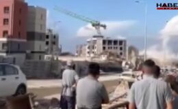 Dinamit patladı, vinç binanın üzerine böyle devrildi