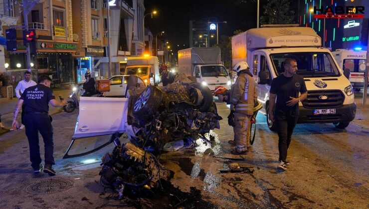 İETT otobüsüyle çarpışan otomobil bu hale geldi