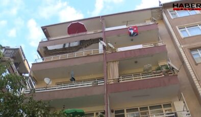 İstanbul'da balkon çöktü, bina tahliye edildi
