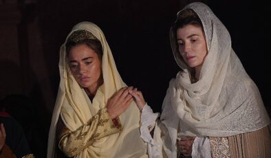 ‘Mevlana: Mest-i Aşk’ kostümleri için 2500 metre kumaş kullanıldı