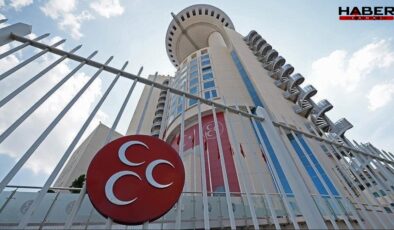 MHP duyurdu: O belediye başkanı listeden düşürüldü