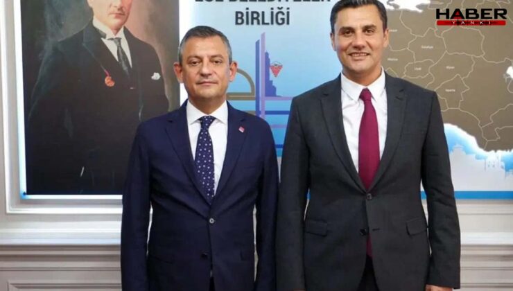 Özgür Özel, Ferdi Zeyrek Vakfı’nın açılışında duygusal konuşma yaptı: “Bu hikaye burada bitmemeli”
