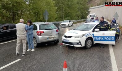 Tokat’ta zincirleme kazada müdahale eden polislere otomobil çarptı