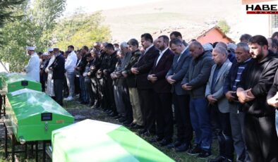 3'ü kardeş 4 tabut yan yana! Bir şehri kahreden kaza