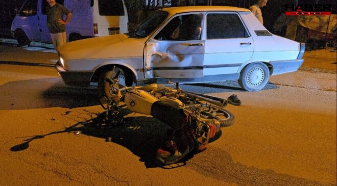 Adana'da otomobil ile motosiklet çarpıştı: 1 yaralı