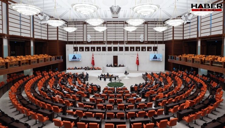AKP ve MHP'de eller yine 'ret' için kalktı