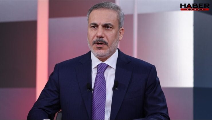 AKP’li yazardan bomba iddia: Parti içinde ‘Hakan Fidan krizi’