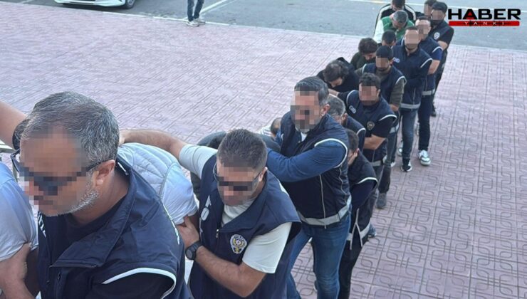 Bodrum'da düzensiz göçmenleri taşıyan botun batmasına ilişkin 17 kişi yakalandı
