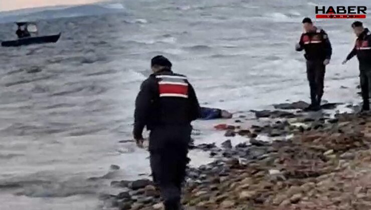 Çanakkale açıklarında tekne battı; 3 ölü