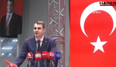CHP İzmir İl Başkanlığı’na Çağatay Güç seçildi
