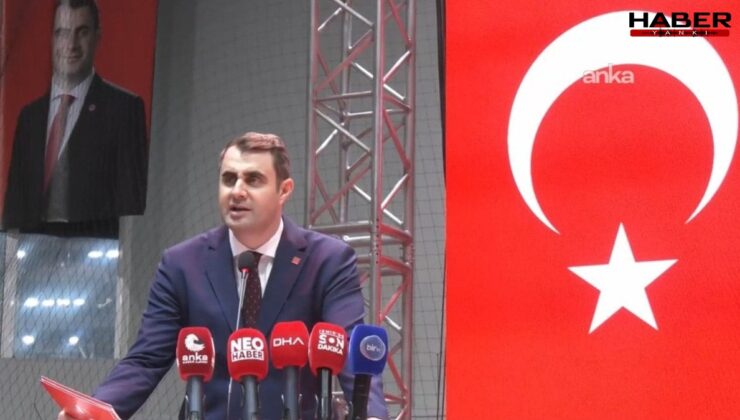 CHP İzmir İl Başkanlığı’na Çağatay Güç seçildi