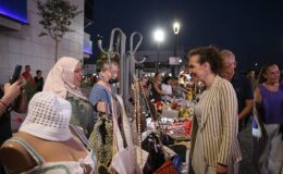 “El Emeği Gece Pazarı” kadınlara kazanç kapısı oldu