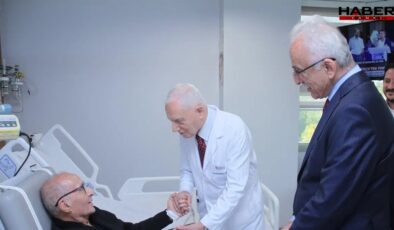 Eski CHP Genel Başkanı Hikmet Çetin taburcu edildi