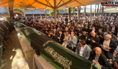 Gebze'de çöken binanın enkazında yaşamını yitirenler toprağa verildi