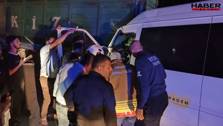 İşçi servisi kaza yaptı: 3'ü ağır 14 yaralı