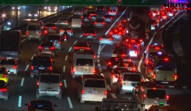 İstanbul bu akşam kıpkırmızı: Yoğunluk yüzde 76'ya ulaştı