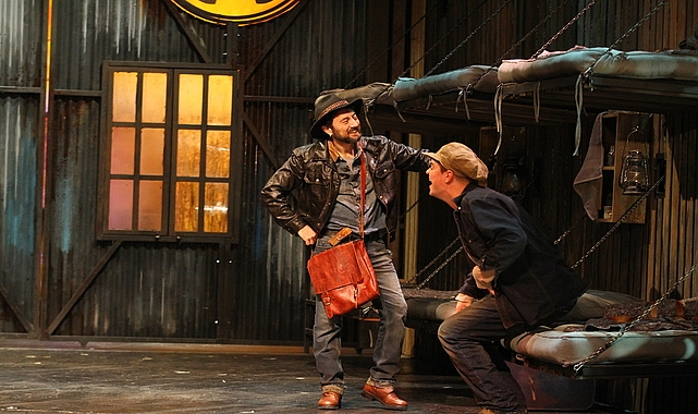 John Steinbeck’in ölümsüz eseri Fareler ve İnsanlar Fişekhane’de