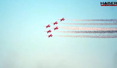 Kırklareli semalarında Türk Yıldızları coşkusu