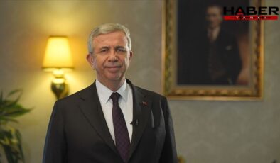 Kürtçe tartışmalarına sessiz kalmadı! İşaret ettiği yazıda örtülü mesajlar var
