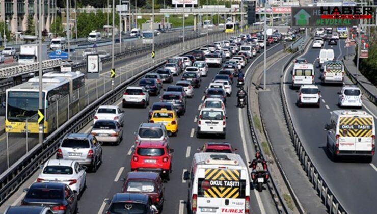 Trafikte bunu yapan yandı! Ehliyetine 60 gün el konulacak