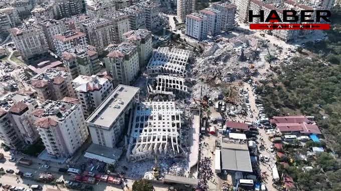 'Rönesans Rezidans' davasında çarpıcı ifade: Rusya'da afişleri gösteriliyor!