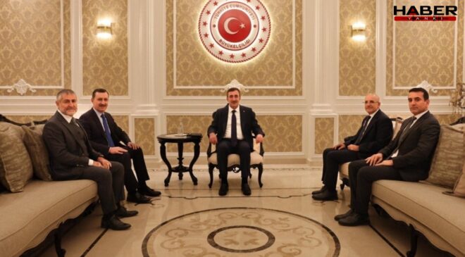 Yatırımcı arayışına Nebati de katıldı