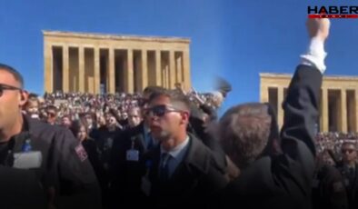 29 Ekim'de serbest olan 10 Kasım'da engellendi!