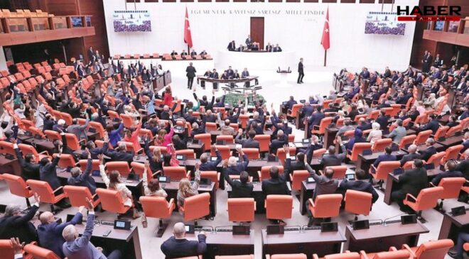 Anayasa değişikliği için 14 eksik kaldı