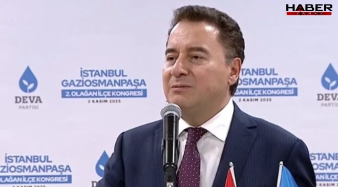 Babacan, AKP'ye verdi veriştirdi