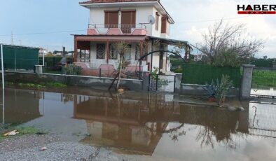 Balıkesir’de sağanak hayatı felç etti: Sokaklar göle döndü
