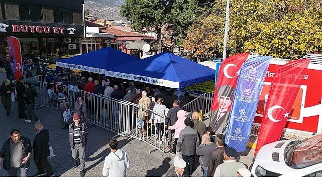 Başkan Çerçioğlu, Ata Tohumlarından Üretilen Fideleri Bozdoğan’da Vatandaşlarla Buluşturdu