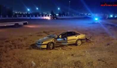 Batman’da emniyet şeridindeki TIR’a çarpan otomobilde 2 çocuk öldü