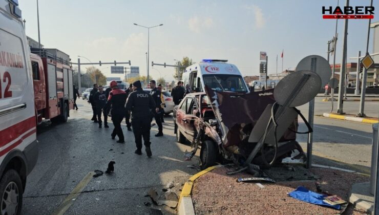 Çorum'da otomobiller çarpıştı: 2 yaralı