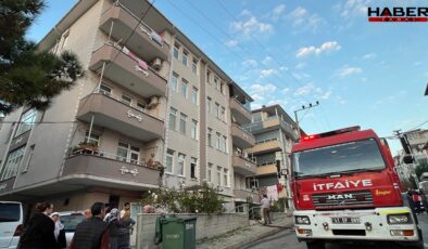Dört katlı aparmanda yangın paniği