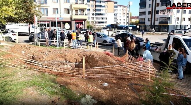 Haberi duyan Tuncelili sokağa döküldü: Hepsi birlikte nöbet tutmaya başladılar