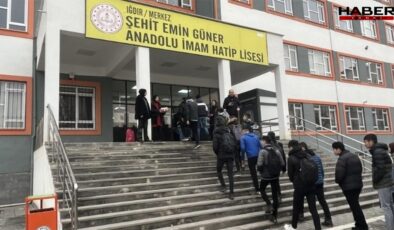 İmam hatip lisesinde kavga: 1 kişi bıçaklandı