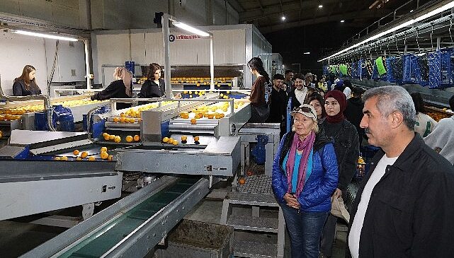 “İşinizi aşkla yapın dürüst olun başarı peşinden gelecek”