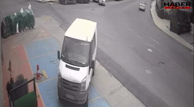 İstanbul'da faciaya ramak kala: Freni boşalan araç yokuş aşağı kaydı