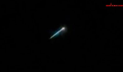 İstanbul'da gece yarısı merak uyandıran görüntü! Gören telefona sarıldı