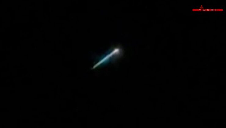 İstanbul'da gece yarısı merak uyandıran görüntü! Gören telefona sarıldı