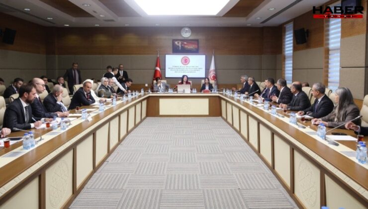 Komisyonda 'İmralı ziyareti' tartışması