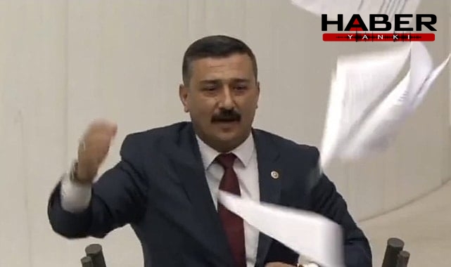 Meclis'te Fatih Altaylı protestosu