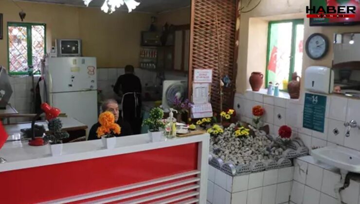 Pideciye türbe muamelesi yaptılar! Dükkanın ortasında isimsiz mezar merak uyandırdı