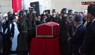 Türkiye bir şehidini daha uğurladı