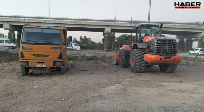 Ünlü plajdan kamyon ve kepçelerle tonlarca kum çalındı!