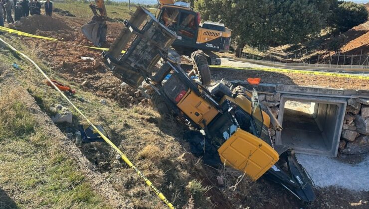 Uşak'ta devrilen kepçenin altında kalan kişi öldü
