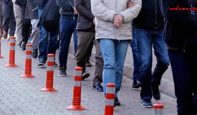 8 ilde göçmen kaçakçılığı operasyonunda 10 kişi tutuklandı