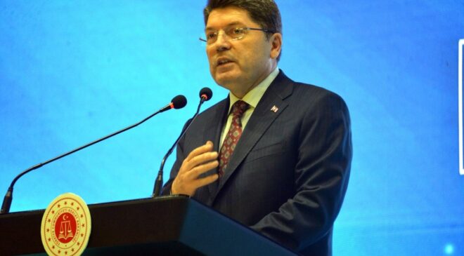 Bakan Tunç'tan 'Leyla Zana' açıklaması