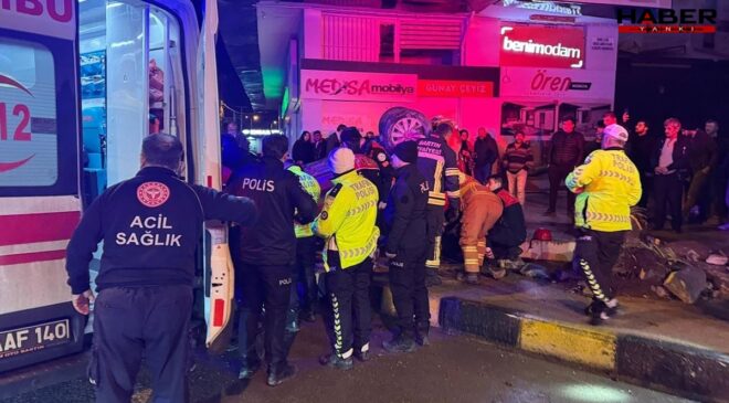 Bartın’da polisten kaçan otomobil takla attı: 1’i ağır 3 yaralı