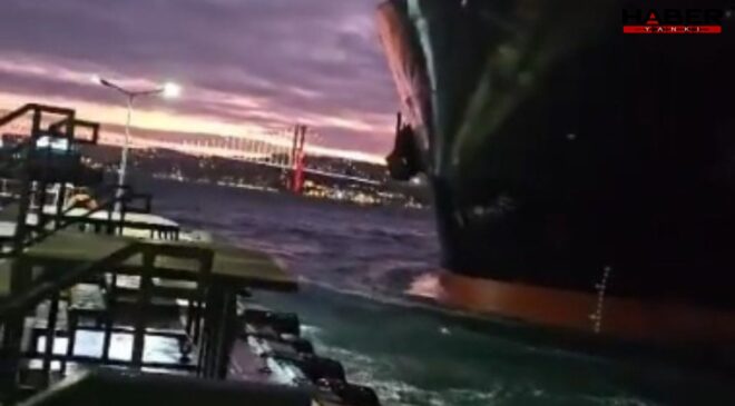 Beşiktaş'ta faciadan dönüldü! İskeleye çarpmaktan saniyelerle kurtuldu